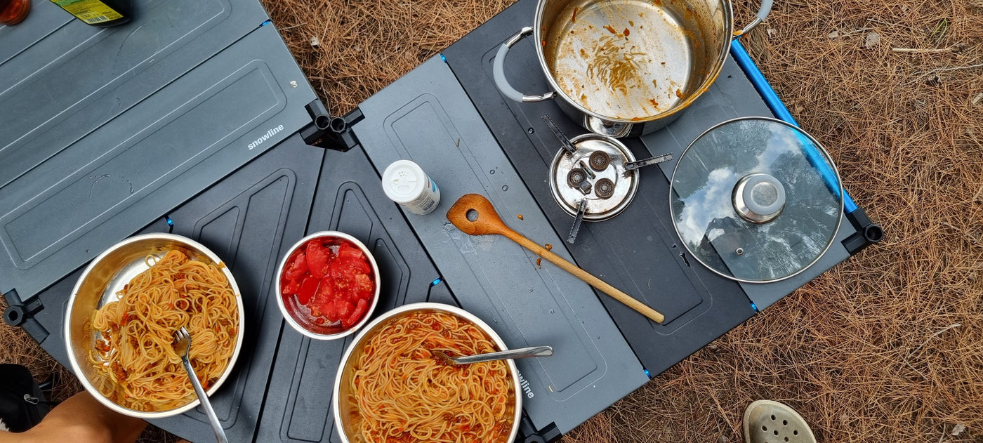 snowline Camping Family Table L6 with Corner Plate