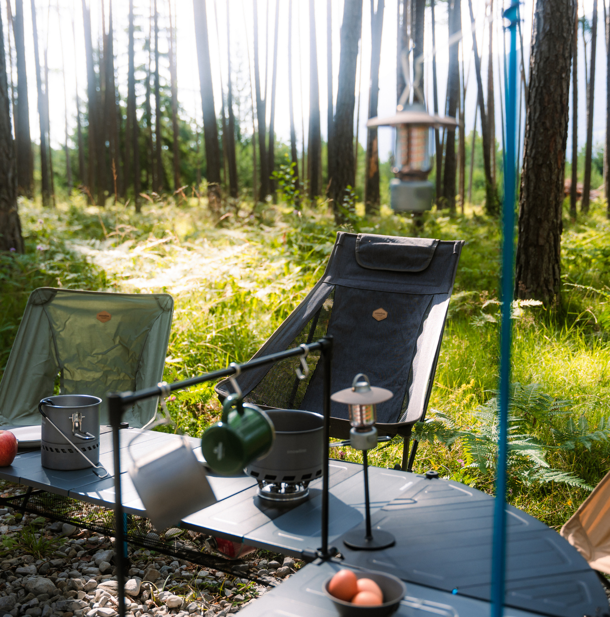 Family Table L6  Lantern Pender Wide David Ferk 35 | snowlinecamping.com