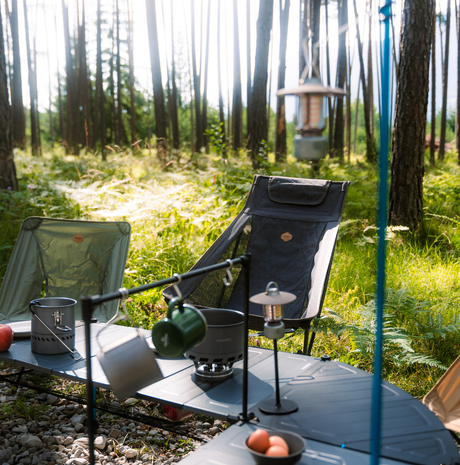 Family Table L6  Lantern Pender Wide David Ferk 35 | snowlinecamping.com