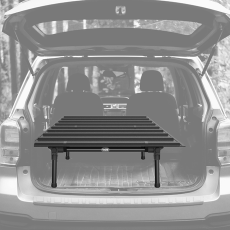 Kompaktes und leichtes Hideaway Bett freigestellt  | snowlinecamping.com