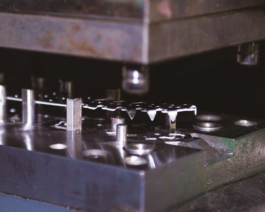 PYEONGTAEK, Produktion der Snowlinespikes | snowlinespikes.com